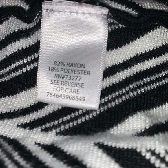 Candie’s Choker Juniors Fit And Flare Skater Dress - Picture 4 of 5